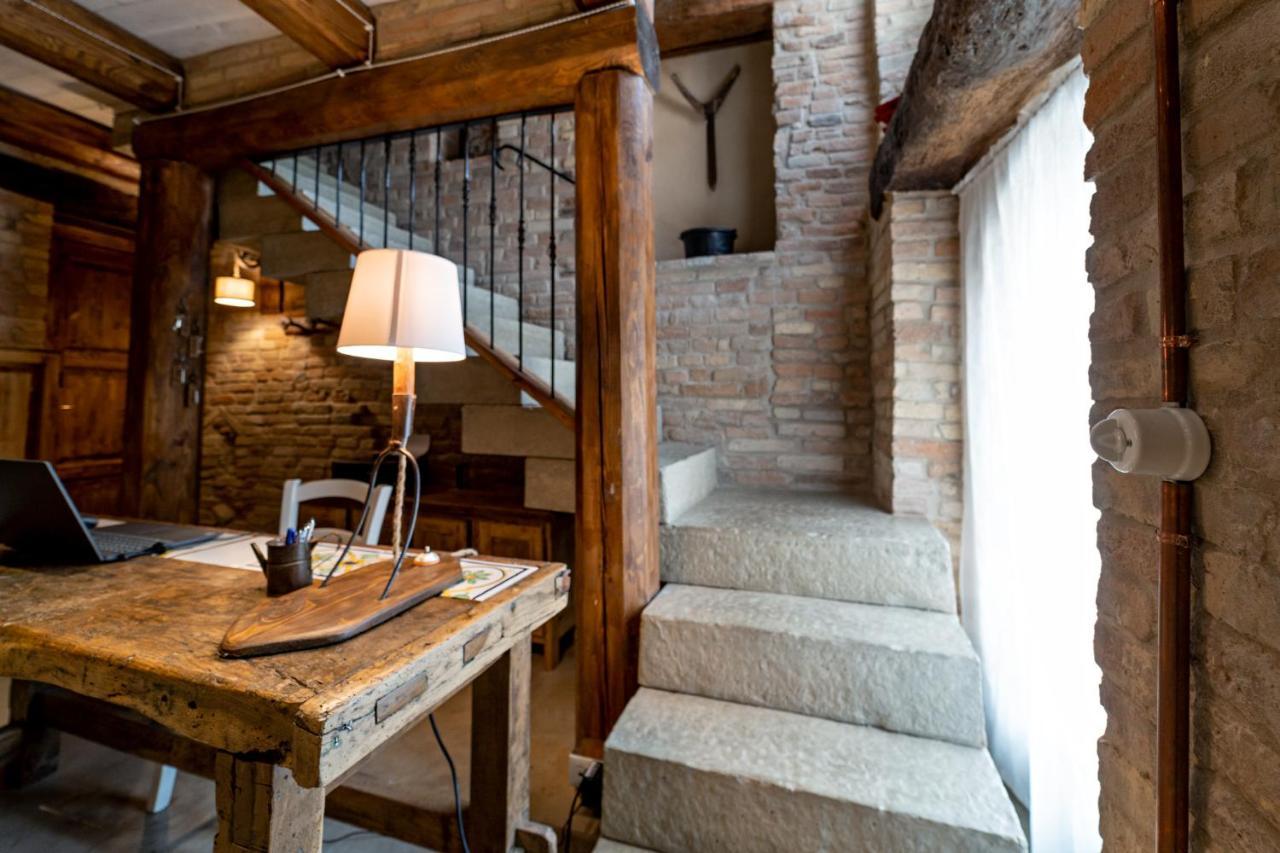 Il Castello Affittacamere Montecosaro  Zewnętrze zdjęcie